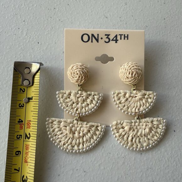 NWT On 34th Gold-Tone Imitation Pearl Bead & Woven Raffia Drop Earrings - Picture 2 of 3